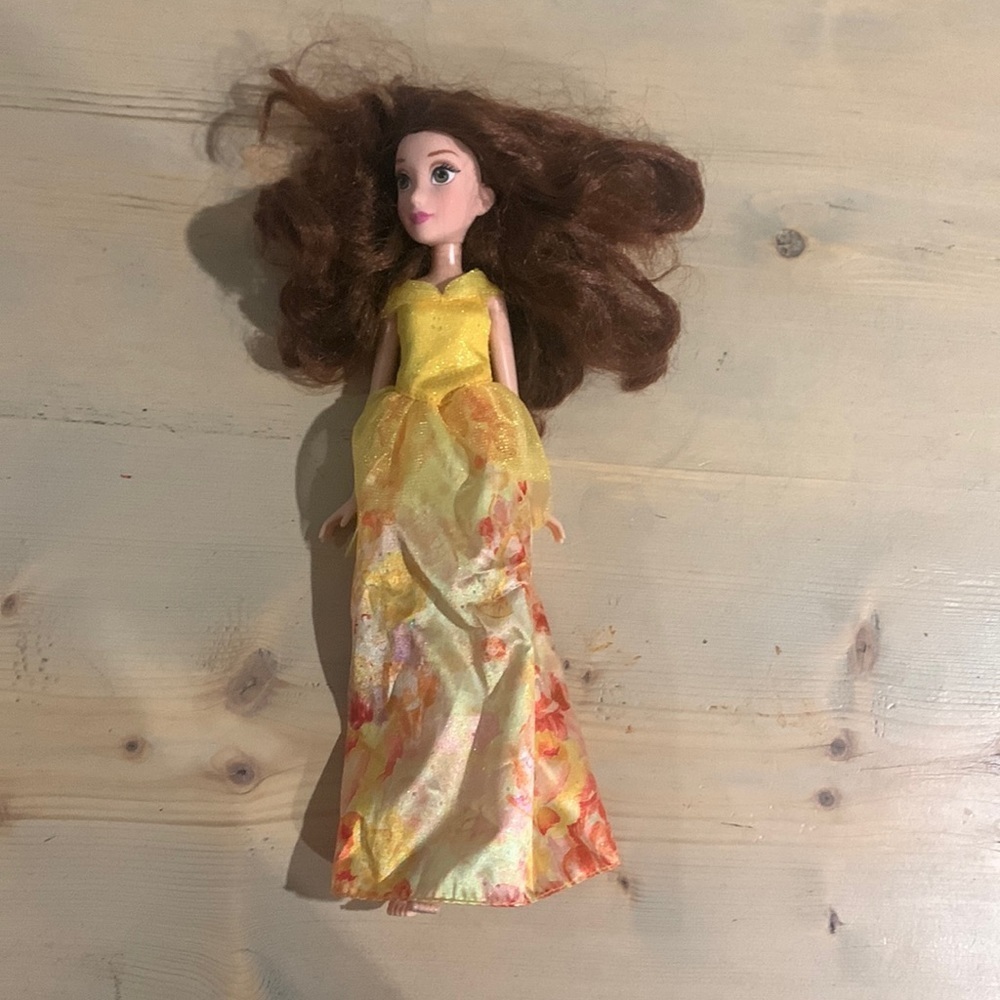 Disney Beauty and the beast Belle doll